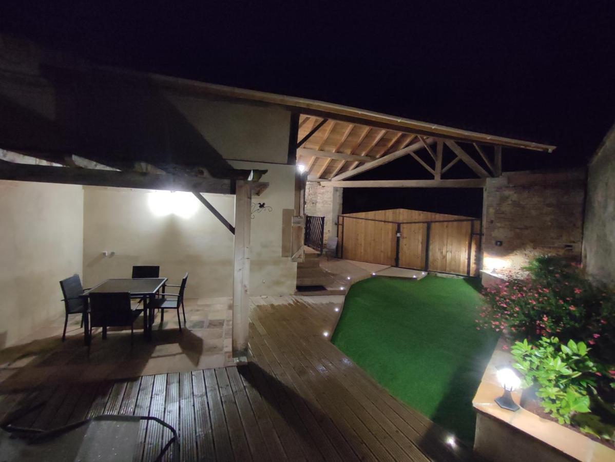 Gite Le Jardin Secret Et Gite Au Temps Suspendu Montpezat  외부 사진