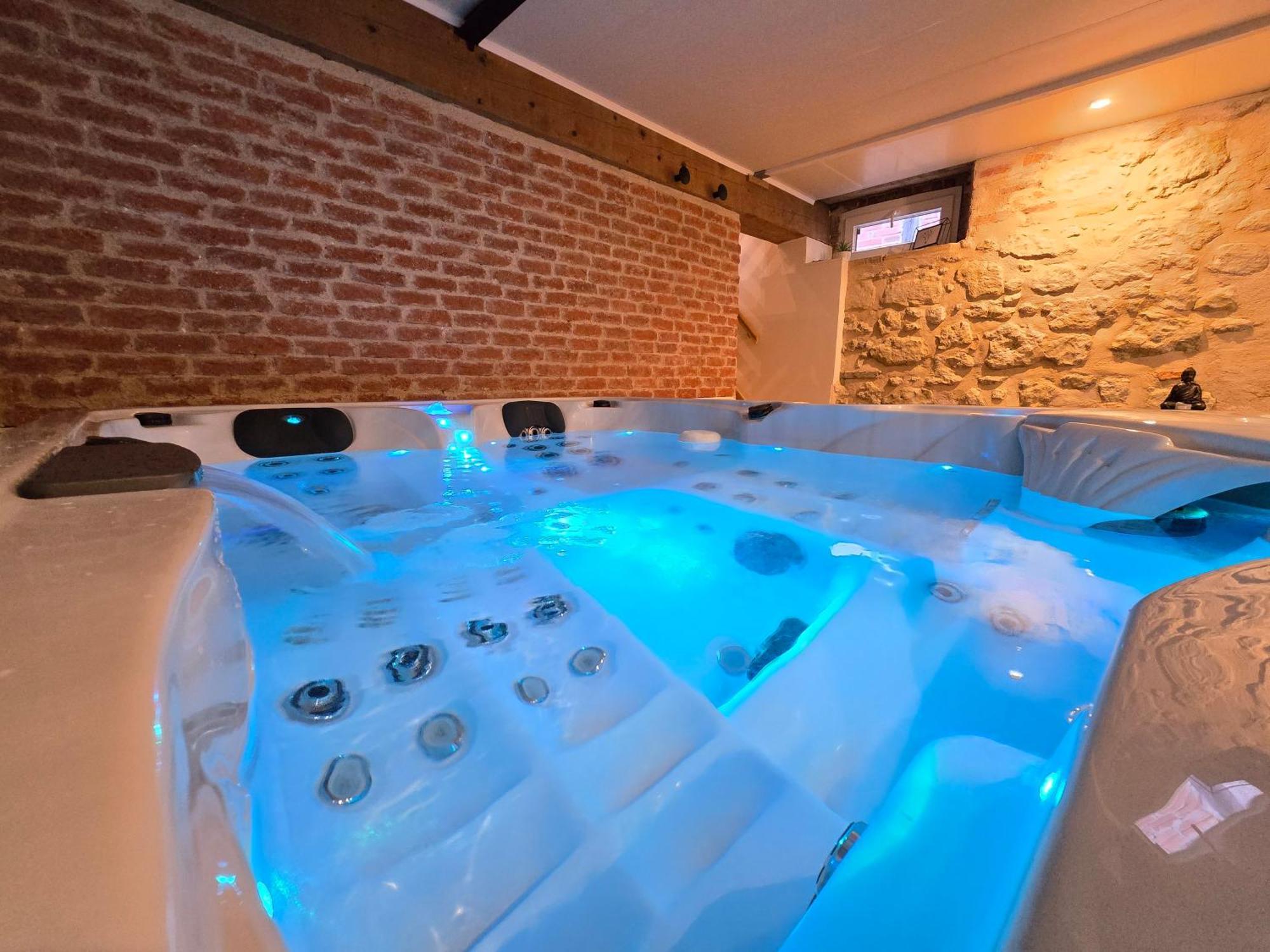 Gite Le Jardin Secret Et Gite Au Temps Suspendu Montpezat  외부 사진
